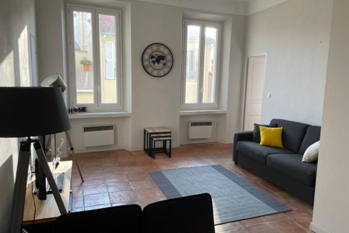 Old city - very charming 1-bedroom apt