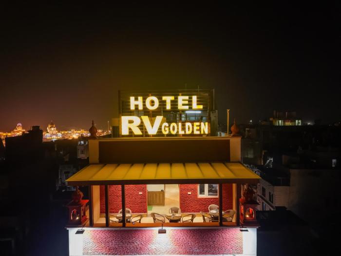 Hotel RV Golden A Few Steps from Golden Temple