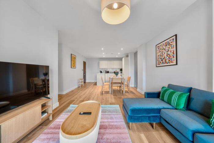 Amity Hirst by Artsy