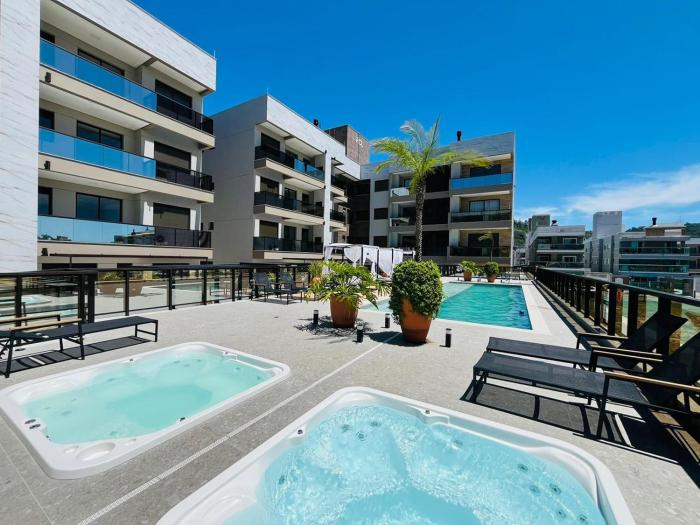 Apto 402 no Oásis do Atlântico Home Clube - Lindo Apto p 6 Pessoas na Praia de Palmas