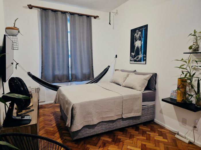 Apartment bedroom and living room in COPA