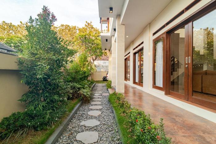 Singaraja Sea View Villa