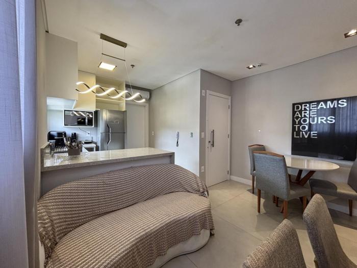 Flat com Academia, Rooftop, Piscina e Vista Mar