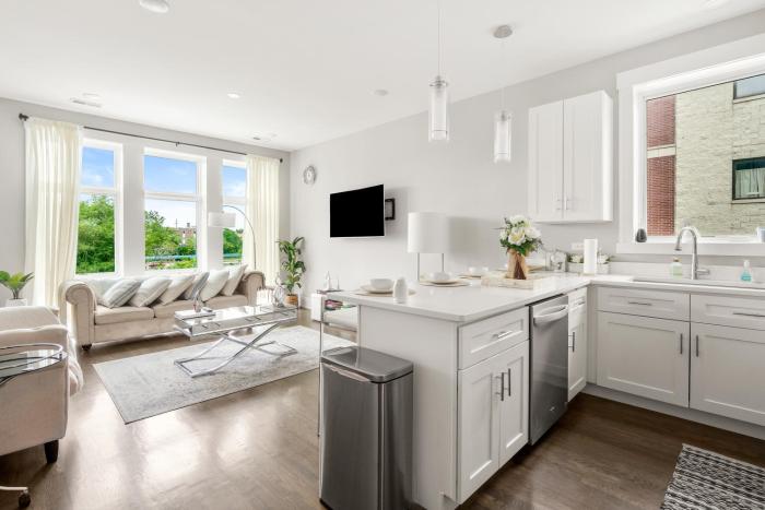 All Season Edifice Chicago