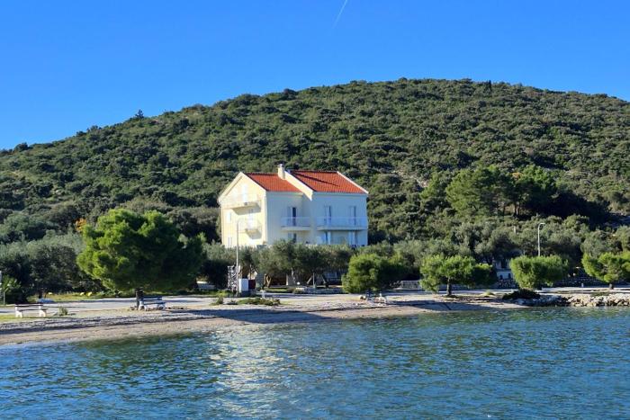 Family friendly seaside apartments Drace, Peljesac - 4529
