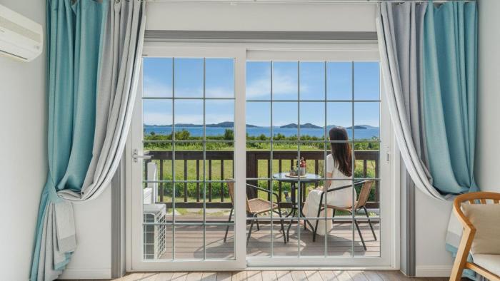 Ganghwa Rodemhouse Pension