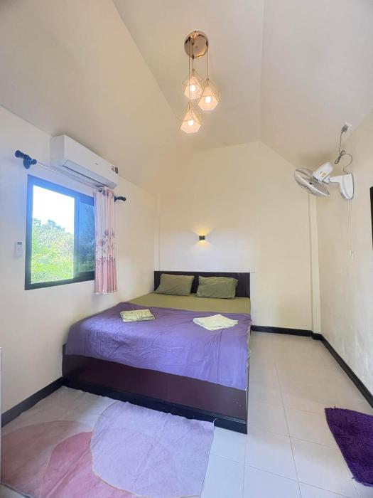 cher lonely beach resort Koh chang