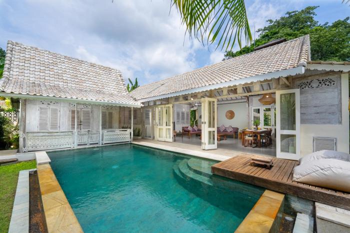 Villa Kiran - Cozy 3BR Private Villa in Kerobokan