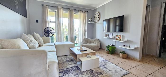 Summerfind Apartment , Promenade , Surf and Turf , North Beach, Durban