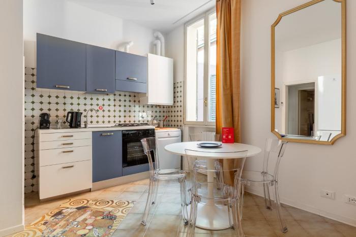 Gombruti Vintage Apartment by Wonderful Italy