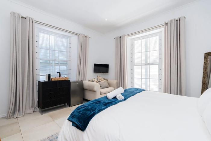 Napier - Serene 1-bed in Shared Guesthouse