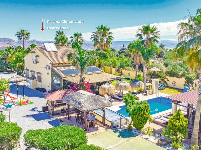 Cubos Villa Las Palmeras Altas 14PAX