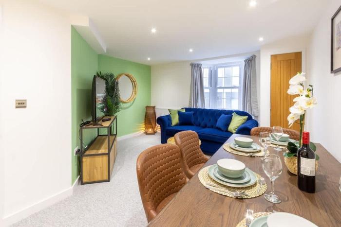 The Regent Luxury Pad