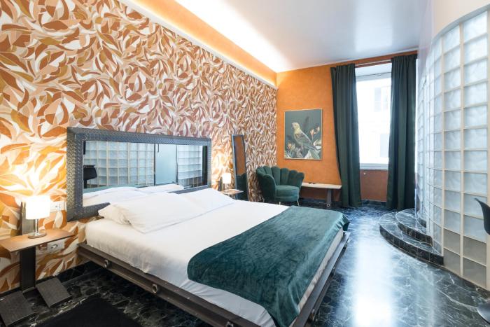 AETIUS 12 Roman Relais