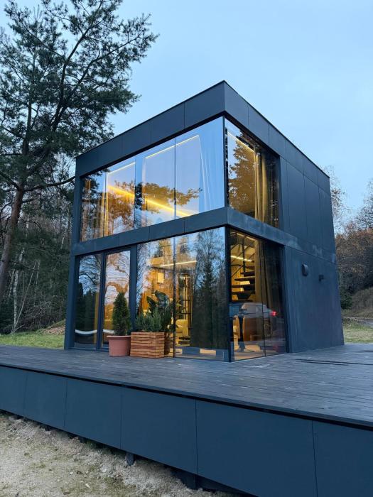 Lodge Amore - Mirrored Forest Retreat