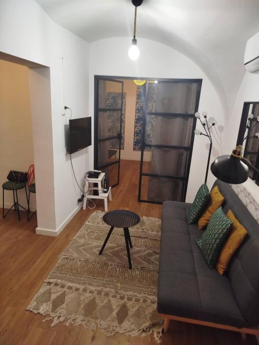 Cozy Lisbon Retreat in the Heart of the City