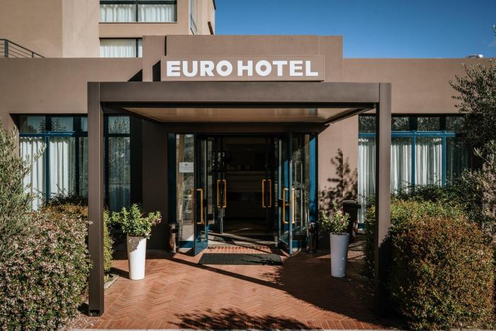 Euro Hotel