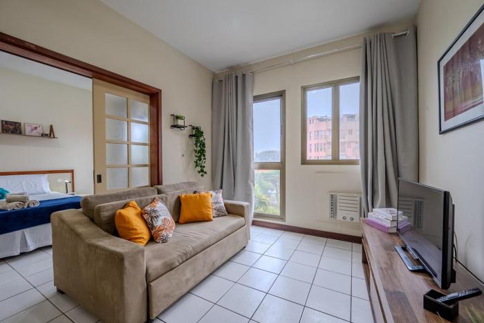 Loft charmoso na Barra com vaga de garagem