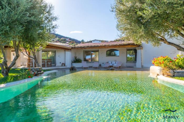 D&v Luxury Home - By Searly