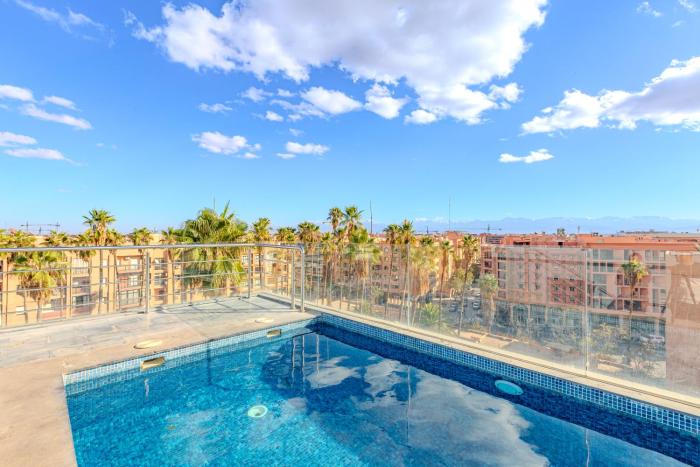 Private Luxury Penthouse Marrakech with Jacuzzi & Pool