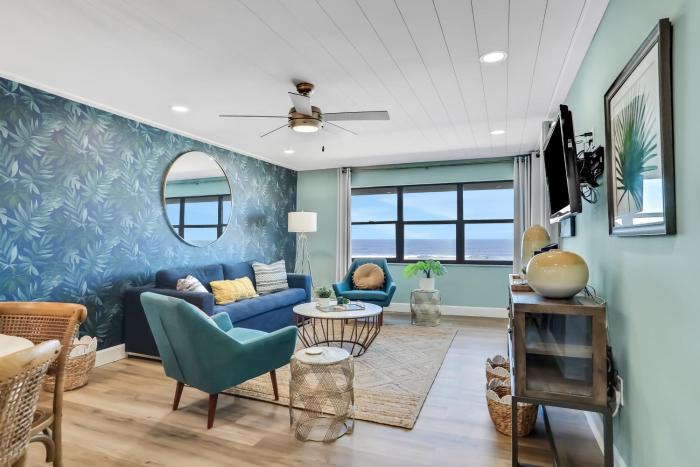 NSB Castle Reef 302-Sea La Vie