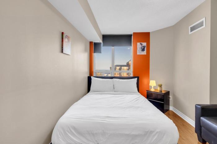 2 bedroom spacious apartment in Mississauga