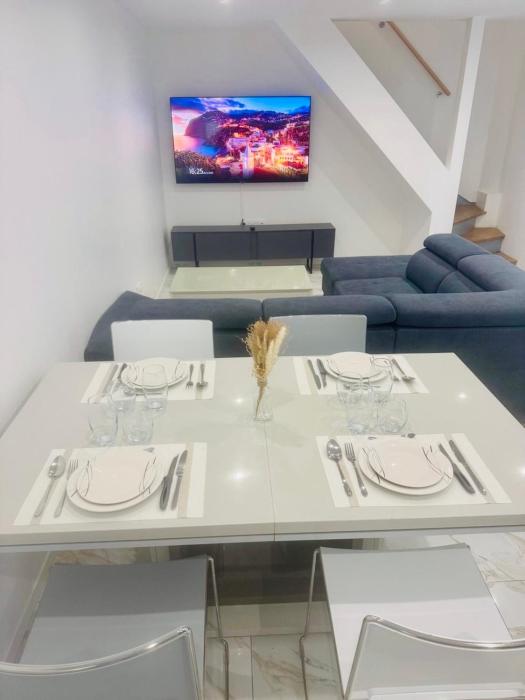 wihi-loges - Appartement type grand T2, calme, centre-ville de Nevers