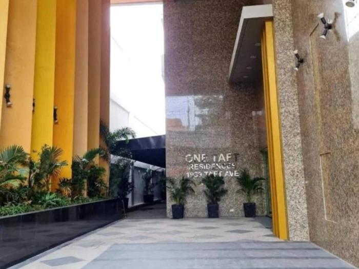 one bedroom condo unit