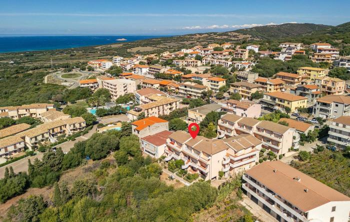 Stunning Apartment In Badesi