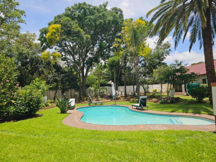 Aristo Oasis, Garden Cottage, Bryanston