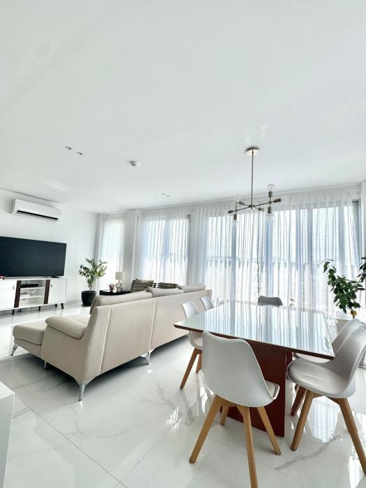 Zen Living Luminoso apartamento de 3 dormitorios en Samborondón