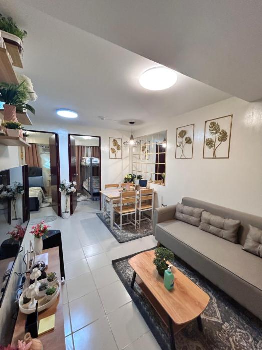 StayUrban Manila 2BR Urban Deca Bldg 7 Near Gate