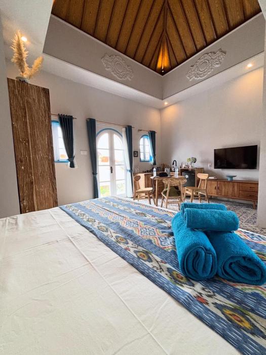 Stylish Sea Studio - Steps to Seseh Beach