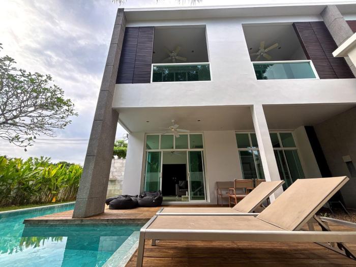 3 BR Oxygen Pool Villa 271-26