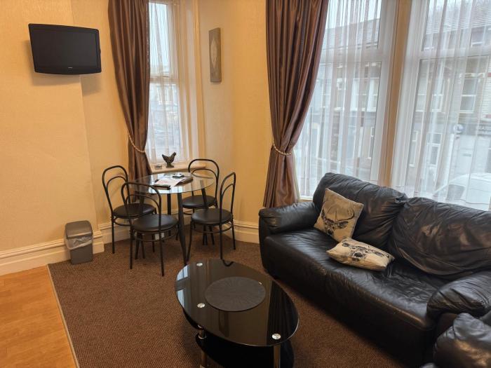 Woodfield Lodge Apartments