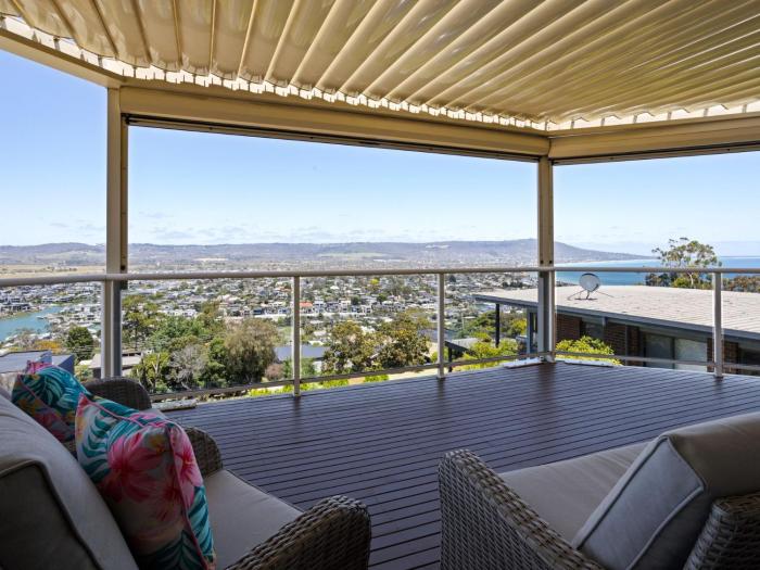 The Peninsula Panorama