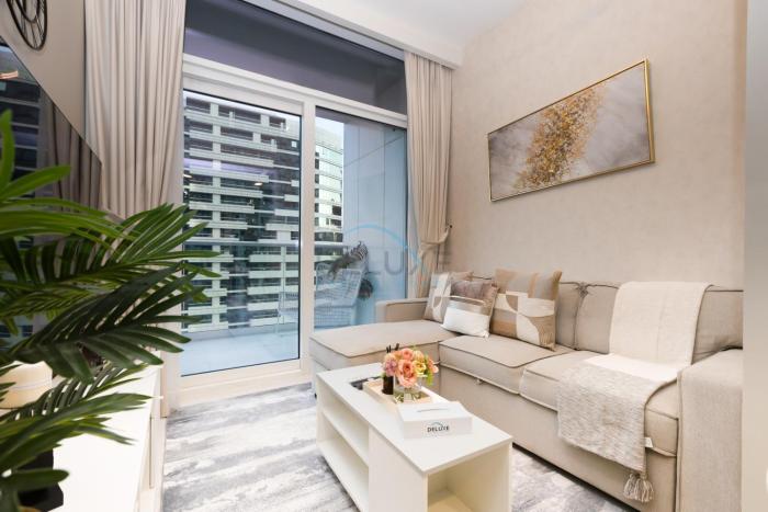 1BR Facing Canal and City Views, Just a Short Walk to Bus Stop and Marine Transport, Reva Residences, Business Bay by Deluxe Holiday Homes