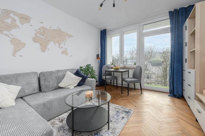 Lumina I 2-room Apartment with Balcony I near the Old Town