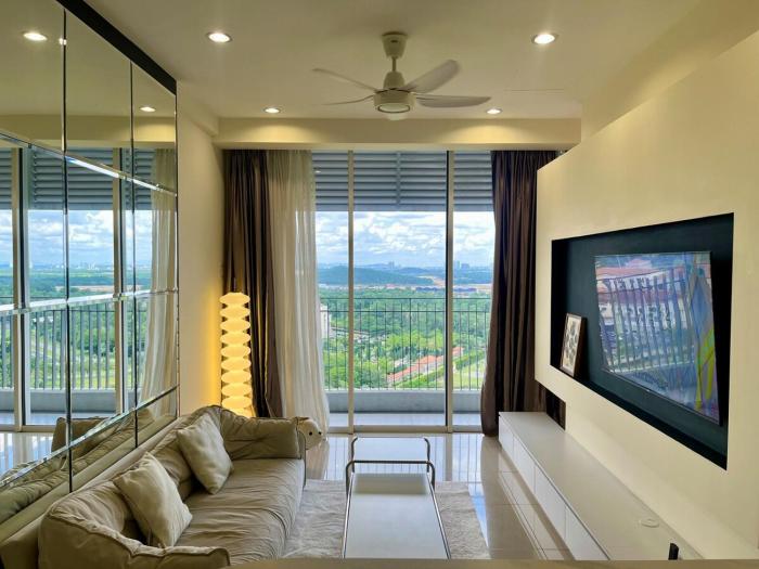 Encorp Marina -- Puteri Harbour & Harbour View #1BR1B #2pax by Cowidea