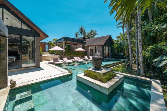 Villa St Lau - Signature 3BR Hideaway in Ubud
