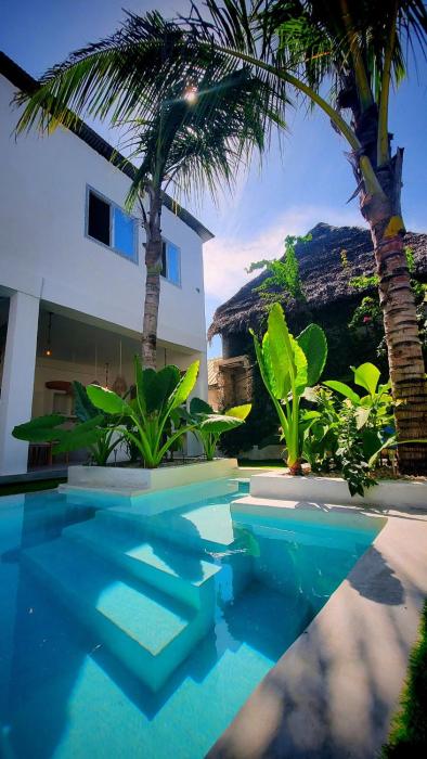 Private Villa & Pool steps to Paje Beach Zanzibar - AC WI TV Garden generator private garden sleeps 8 comfortably