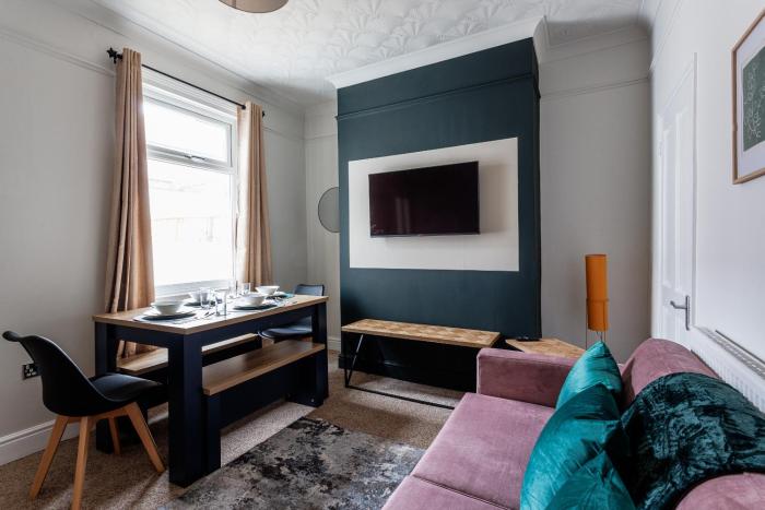 Spacious 3-Bedroom Home in Norton, Sleep 5-6