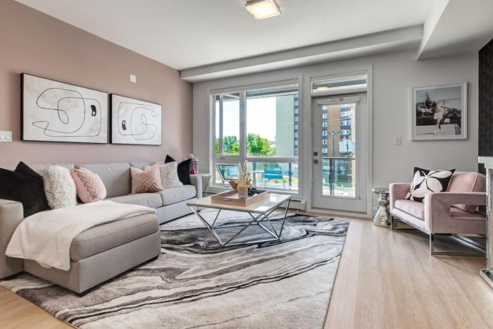 Modern 3BR unit in the heart of Calgary