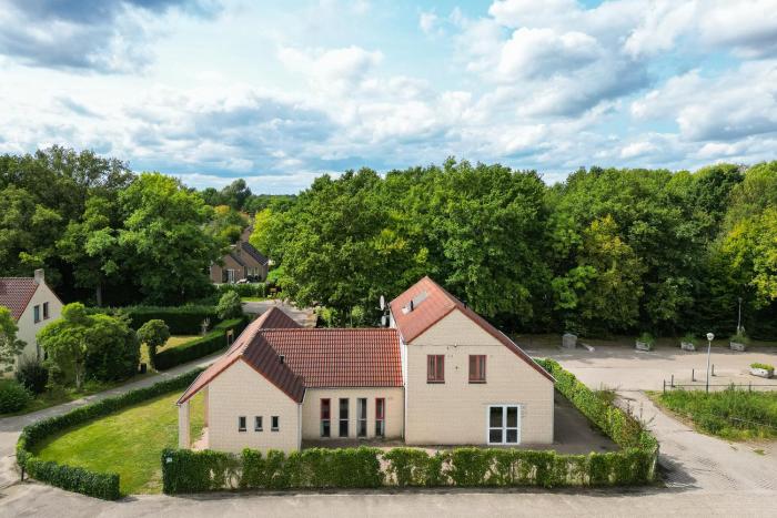 16 - Persoons Family bungalow