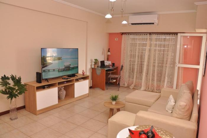 Monte Grande Departamento en pleno centro de monte grande