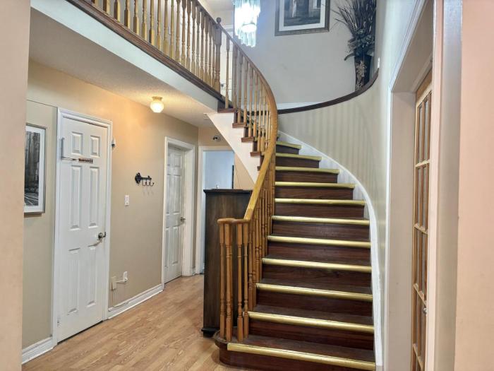 Grove Haven Retreat Budget Rooms for Workers Retirees, and Couples in Central Barrie