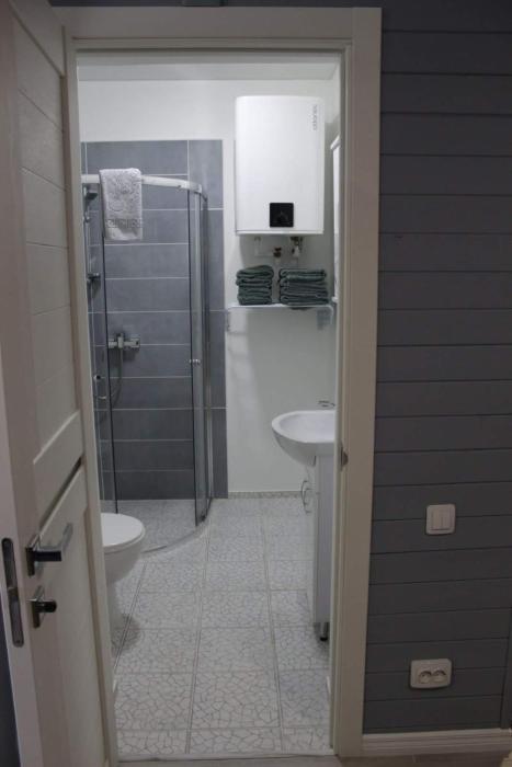 Green Hill Apartments