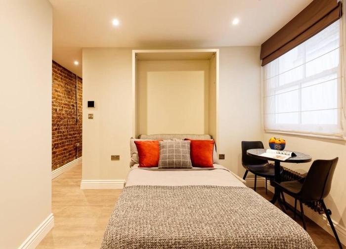 Marylebone microstudio-Ground floor-Shared kitchen