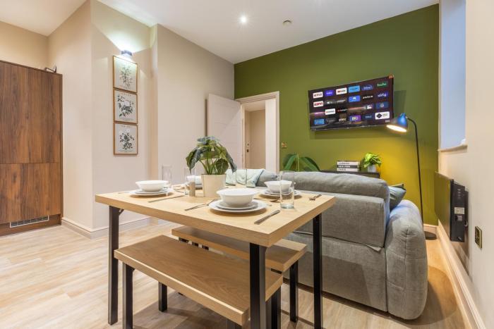 Leeds City Centre Luxe Flats 8 mins to Station!