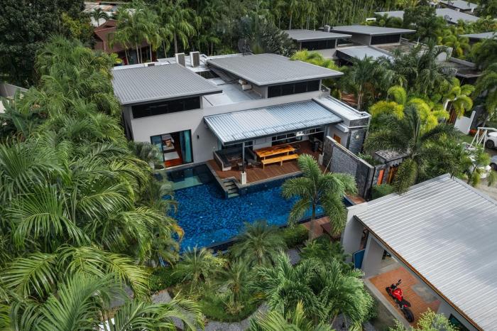 Baan Bua Estate Villas by TropicLook
